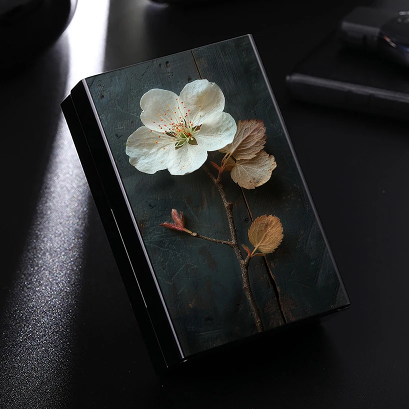 Creative Flower Pattern Cigarette Box,Practical Cigarette,Storage Box metal Box,Floral Pattern Black Case For Women