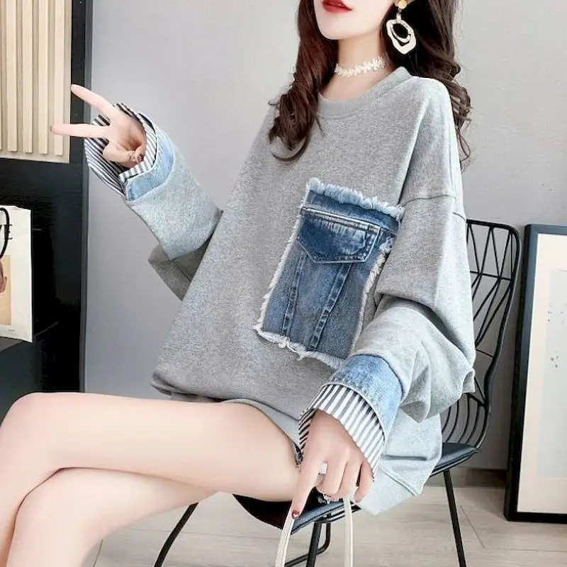 Casual Fashion Pullovers Women Denim Stitching Fake Two-piece Pullover Autumn 2024 New Loose Korean Mid-length All-match Tops