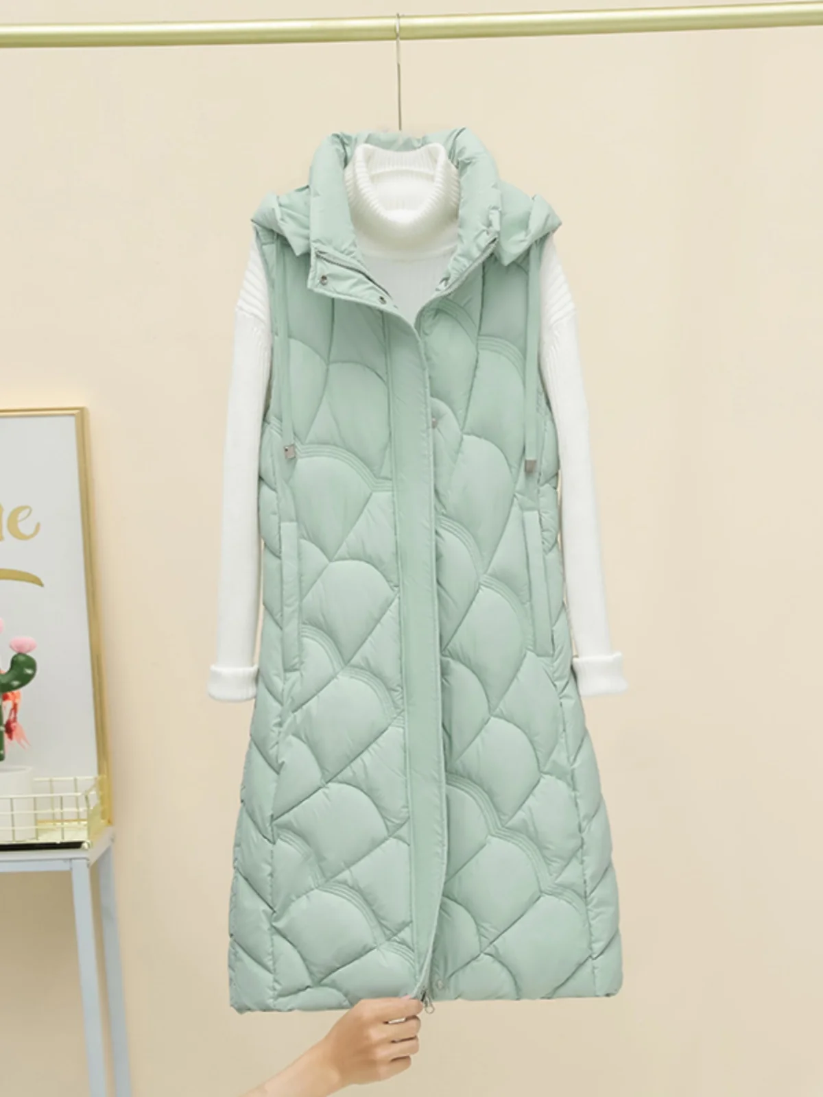 Thickened down Cotton Vest Women's Fashion Outerwear Jacket Removable Hat Mid-Length Large Size Commute Style Polyester Fabric