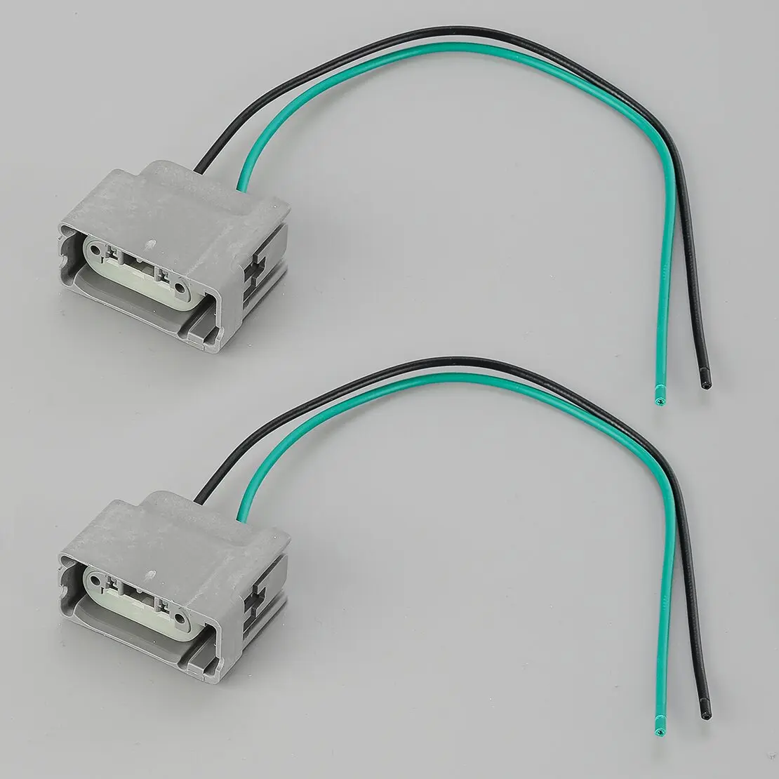 

84226246 84226250 84689971 84689972 84174041 2pcs Front Turn Signal Light Plug Connector Fit for Chevrolet Equinox 2018-2021