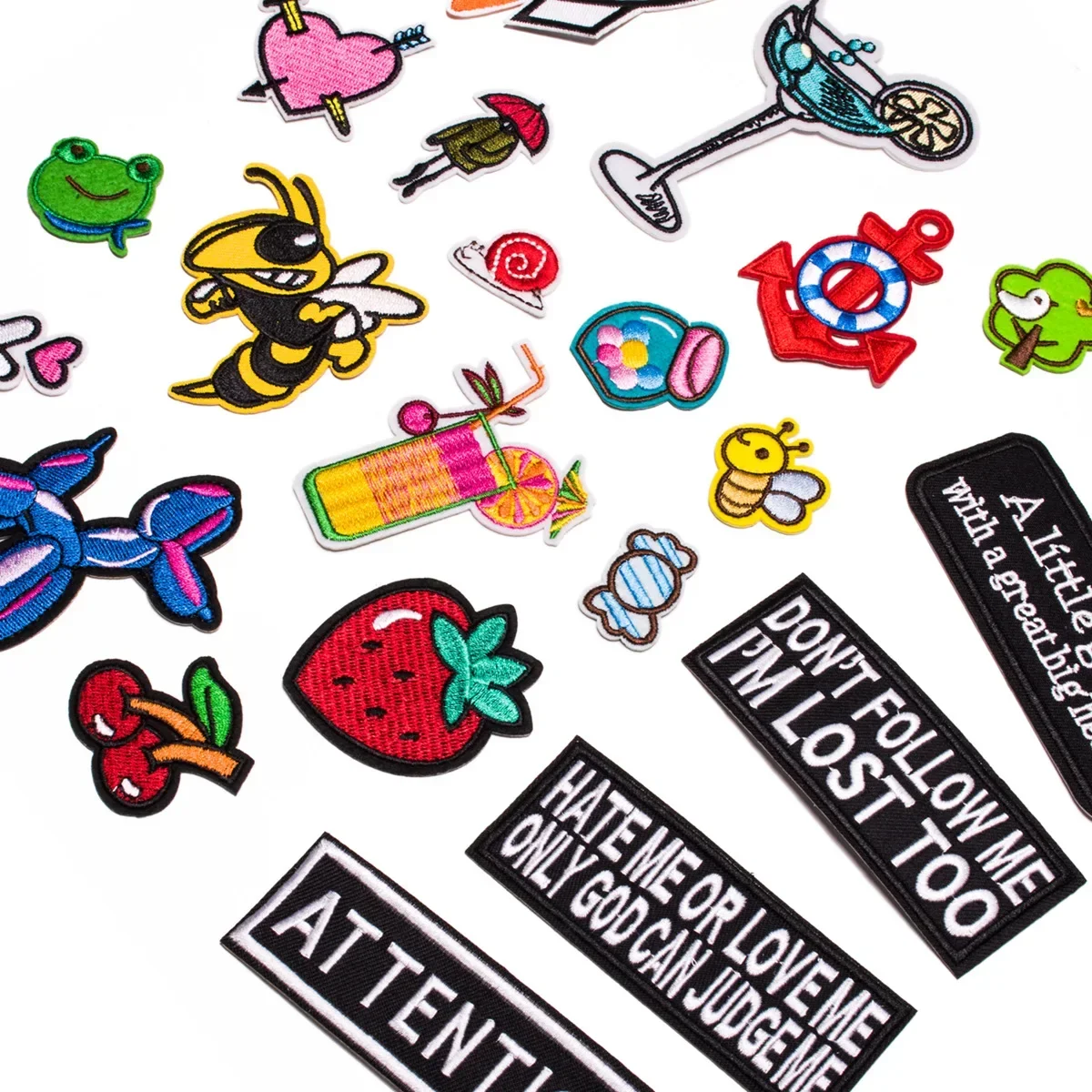 High Quality New Cute Cartoon Pattern Embroidery Patch DIY Clothes Patch Hole Decoration Accessory Patch
