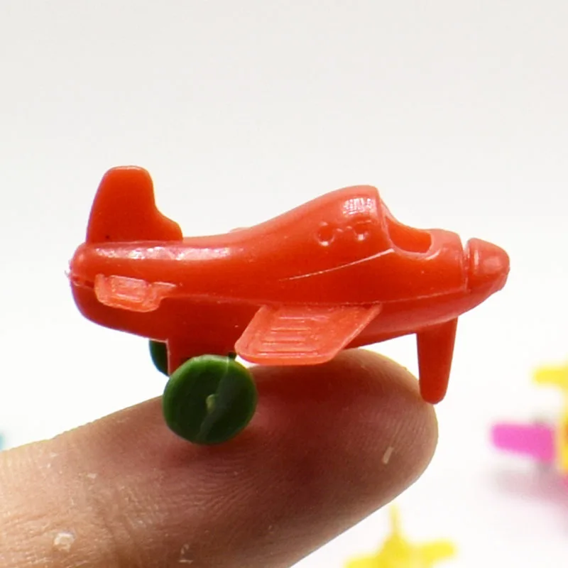 

1 PCS Mini Wide Mouthed Plane Aircraft Airplane Glider Fighter Jet For Gift Toys For Twisted Egg Gashapon Toy Gashaponmachines