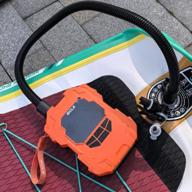 

Перезаряжаемый портативный электрический аккумуляторный насос для накачивания досок для доски SUP