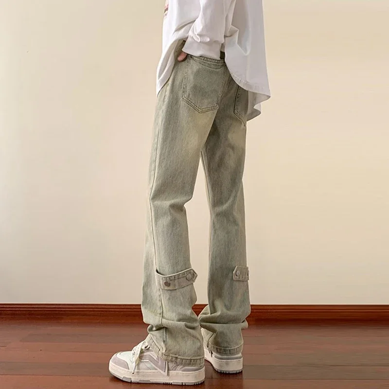

Men Designer Slim Fit Bell Bottom Jeans Male Fashion Metal Buttons Design Denim Pants Youth Popular Retro Casual Denim Trousers