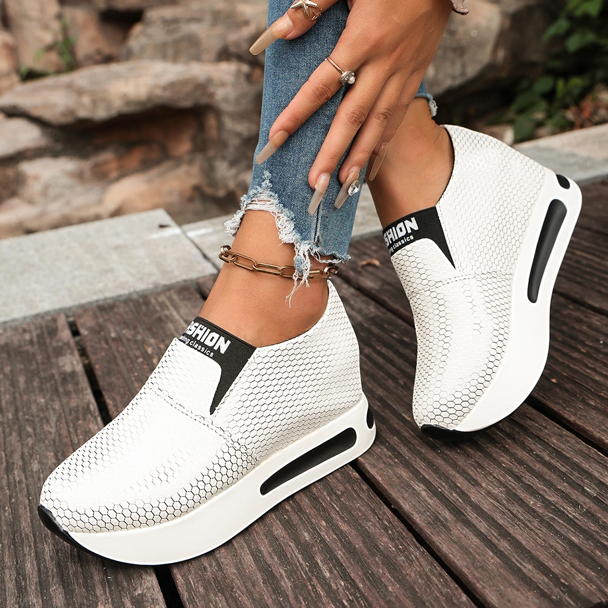 Damen-Sneaker mit verstecktem Absatz zur Erhöhung der Körpergröße, atmungsaktives Mesh, Slip-On-Plattform, lässige Alltagsschuhe zum Gehen. – Detail 16