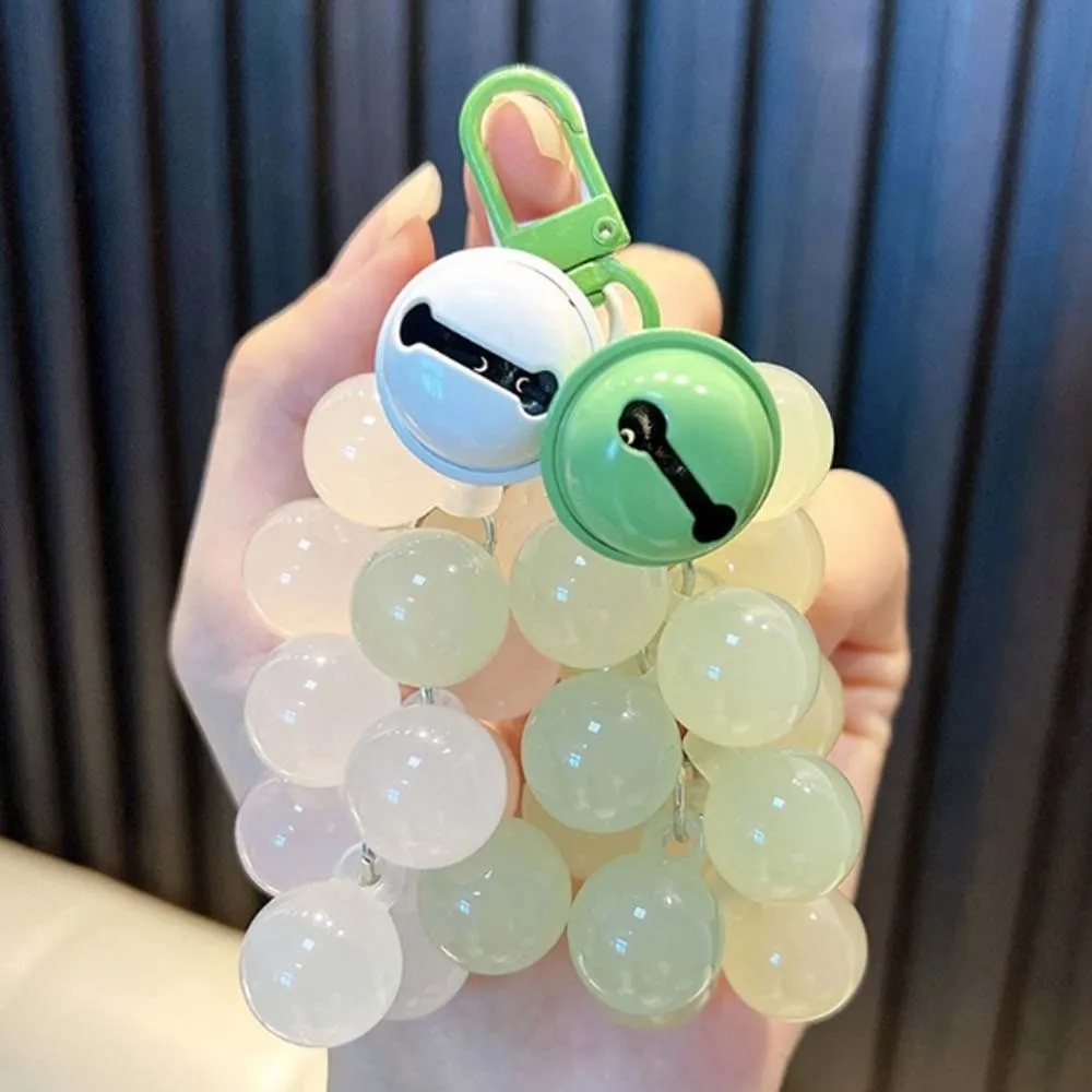 UV-Sensitive Grape Key Chain Color-Shifting Candy-Colored Beaded Bag Charm Translucent Glow-Effect UV Changing Pendant Students