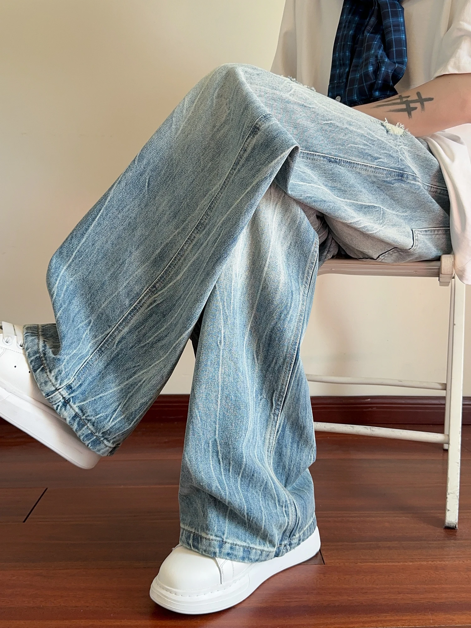 2025 Spring and Autumn American Style Washed Lightning Pattern Ripped Jeans Men's Loose Straight Wide-Leg Casual Blue Pants