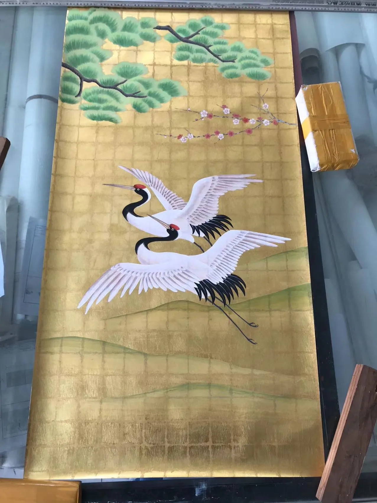 Customized HAND-MADE Wallpapers Hand-Painted Crane/Pine for Bedroom/Living/Study/Dining Room/Porch/Sofa/TV wall Papel Pintado
