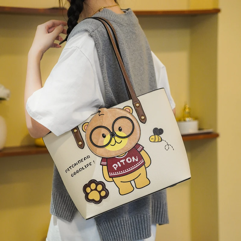 

Large capacity Tote bag female 2023 fashion female bag temperament shoulder bag leisure handbag and purse Casual shoulder bag