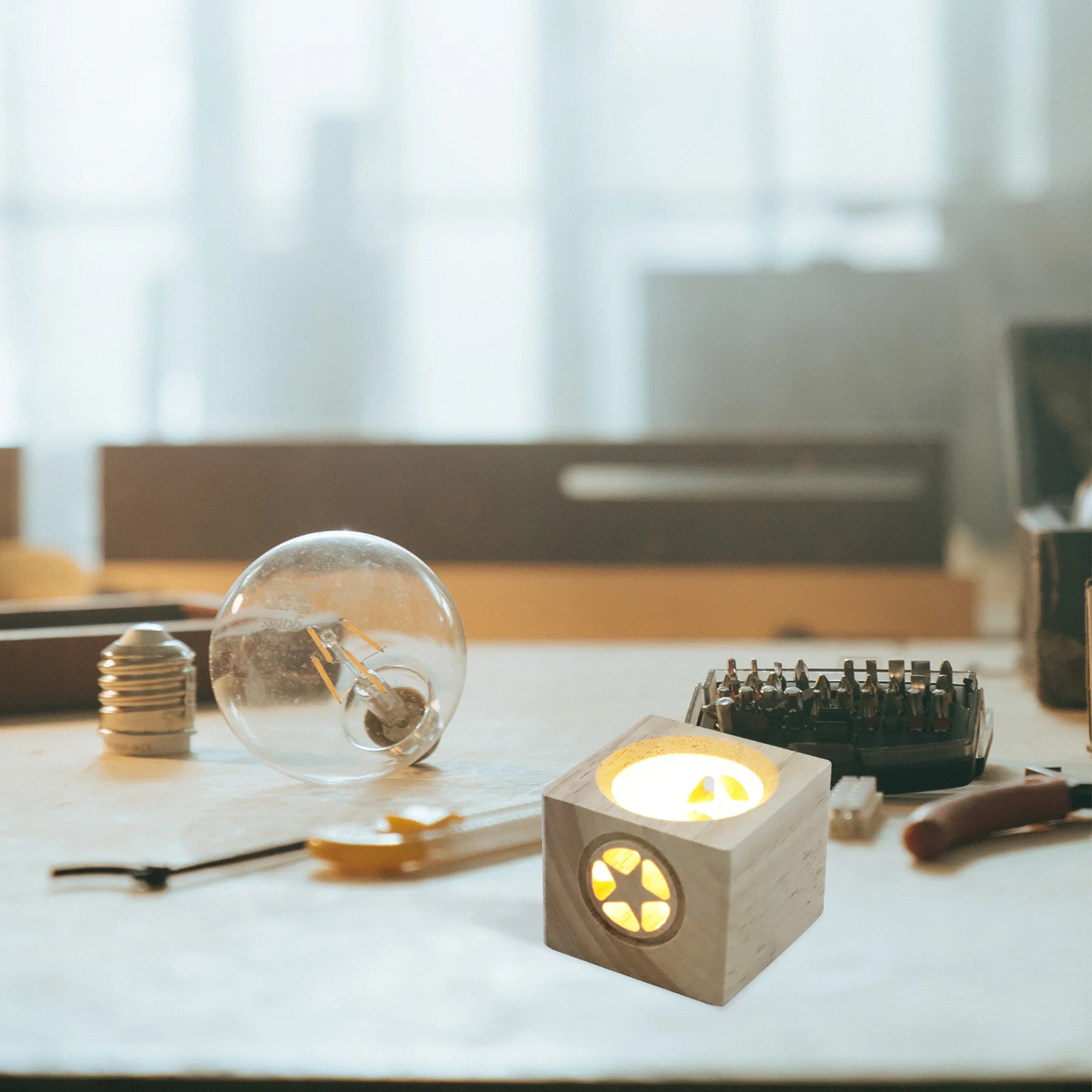 Рисунок 4 - Деревянный хрустальный шар