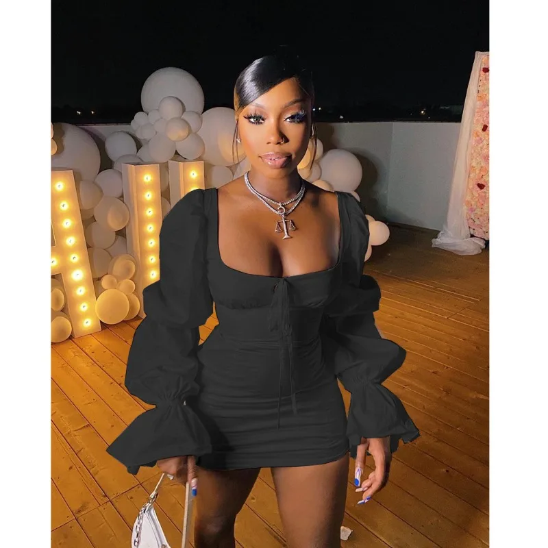 فستان قصير مثير بأكمام منتفخة ملابس حريمي برقبة مربعة ملابس حفلات أعياد الميلاد للنساء فساتين أنيقة للنوادي الليلية