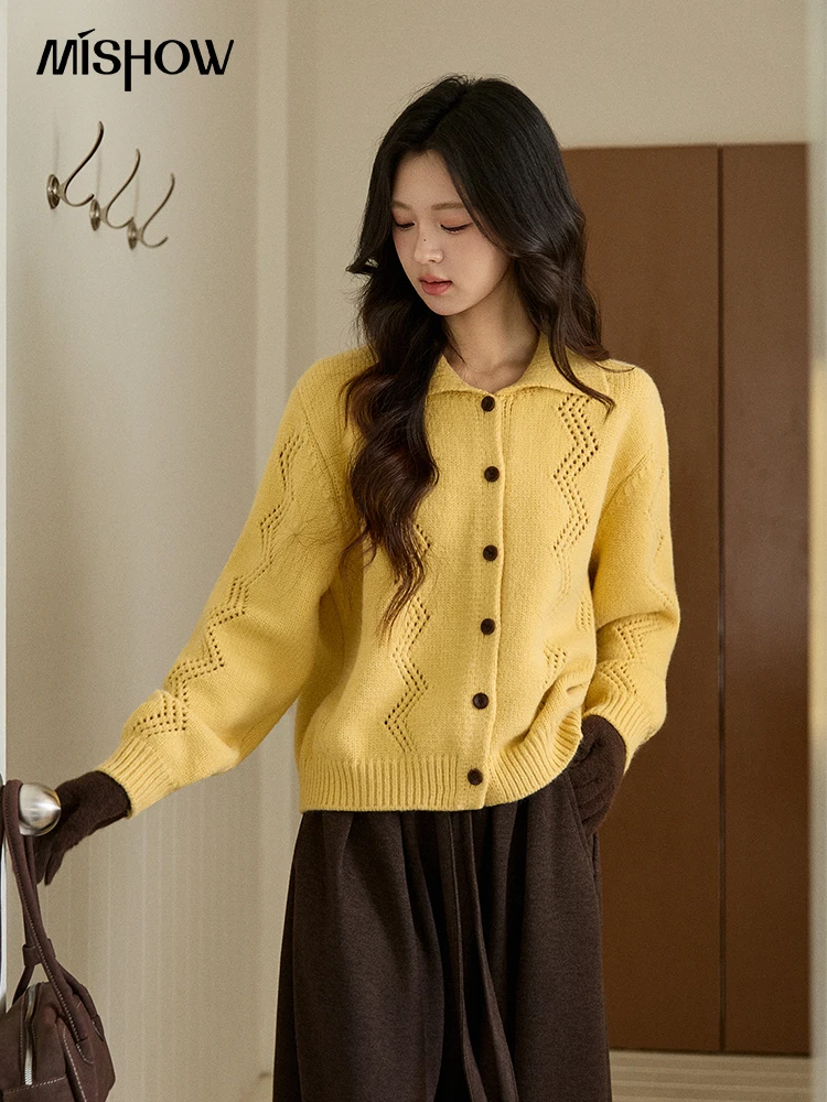 

MISHOW Women's Hollow Pattern Knitted Cardigan 2025 Winter Yellow Lapel Single Breasted Sweater Loose Pullover Tops MXE94Z2961