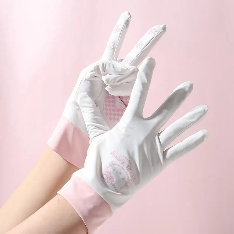 Hello Kitty Ice Silk Sun Protection Gloves—non-slip, lightweight, and breathable—perfect for sun protection while traveling. - view 6