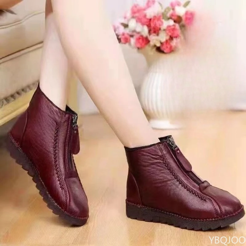 Sepatu bot salju tebal kasual musim dingin baru ukuran besar dengan resleting rendah, sederhana, nyaman, anti selip, tahan aus, berbahan katun untuk wanita.