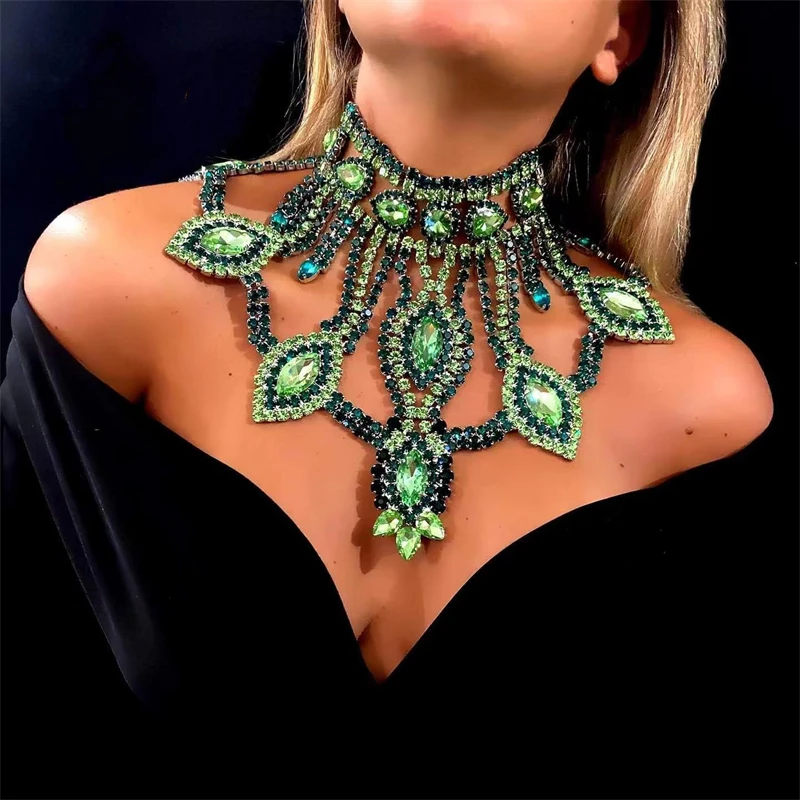 Fashion Exaggeration Multilayer Rhinestone Chunky Chain Heavy Crystal Choker Statement Necklaces for Women Charm Pendant Jewelry