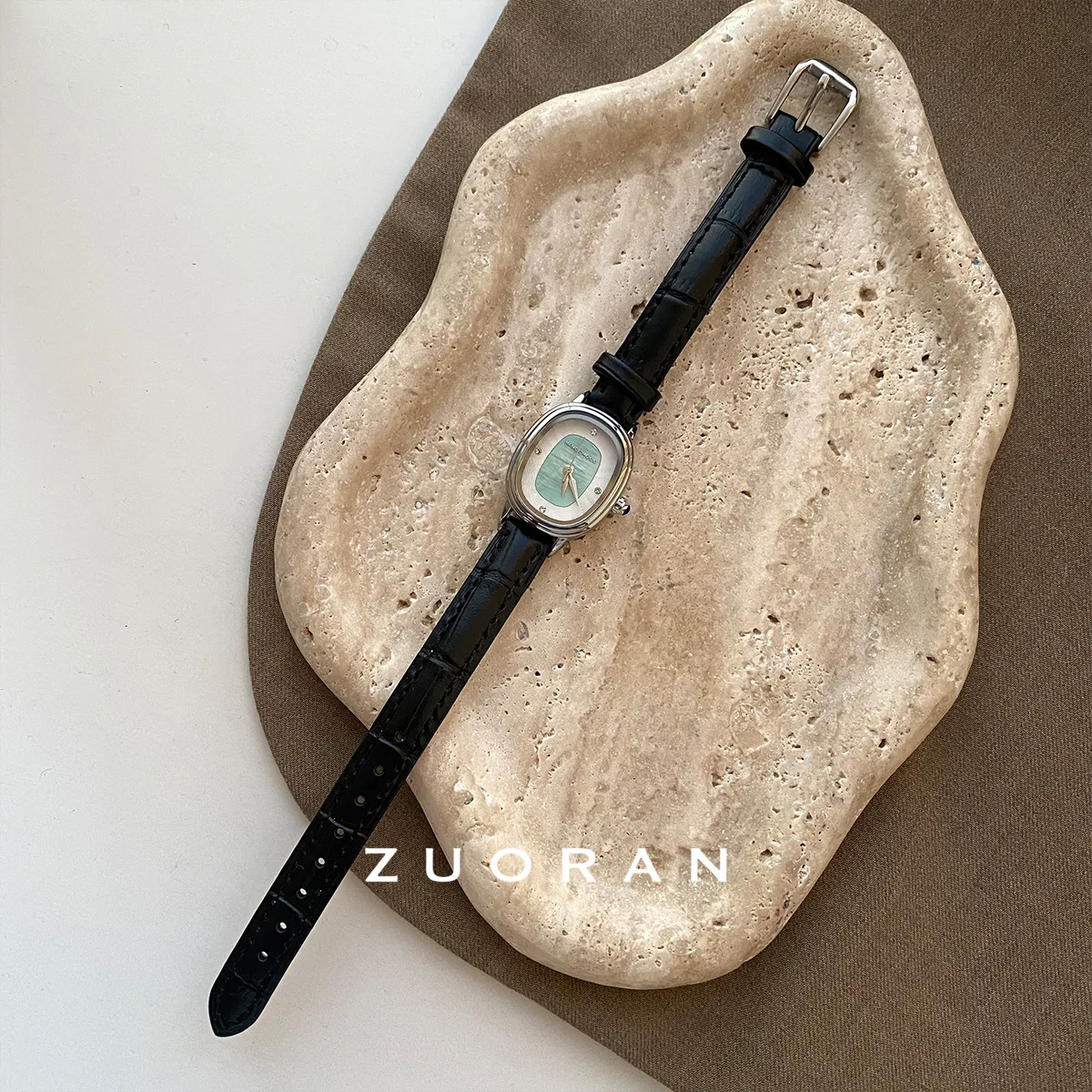 Elegant Women'S Watch Oval Dial Stylish And Sophisticated, High-Value Watch For Women, Suitable For Women, Wristwatch For Women.