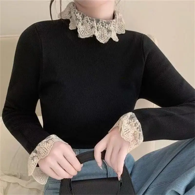 

Autumn and Winter Korean Lace Patchwork High Neck T-shirt for Women's New Fashion Slim Bottom Top