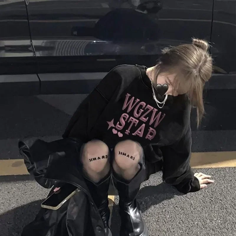2025Women's Vintage large bow letter print Autumn Winter Hoodies Long Sleeved Round neck casual and simple Streetwear shirts