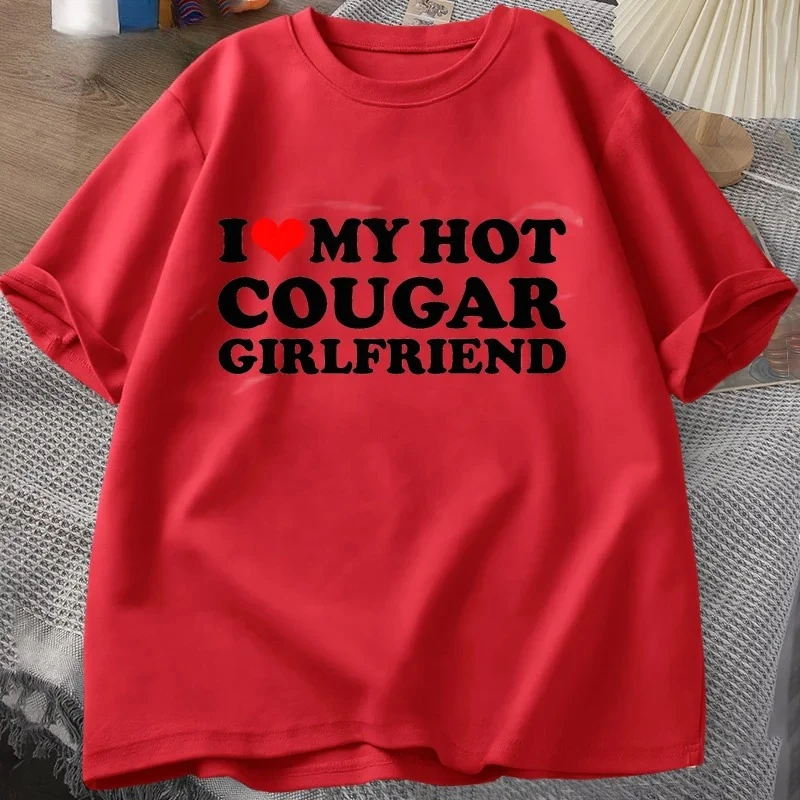 여성 플러스 사이즈 티셔츠 나는 핫한 쿠거 여자친구를 사랑해요 티셔츠 재미있는 내 여자친구는 쿠거인 프린트 티셔츠 남성 캐주얼 반팔