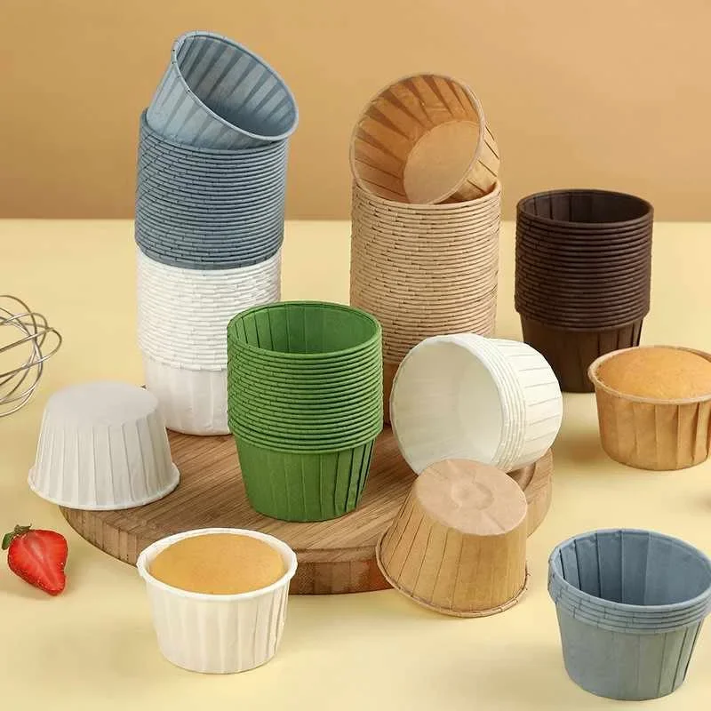 Paquete de 50 Moldes para Cupcakes, Resistentes al Calor y al Aceite, Papel para Envolver Cupcakes, Ideal para Fiestas y Bodas