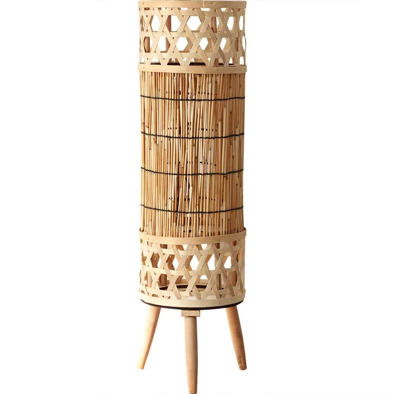 Handmade straw candlestick lamp wind lamp Chinese pastoral retro tea room homestay decoration floor lamp ornament photography pr