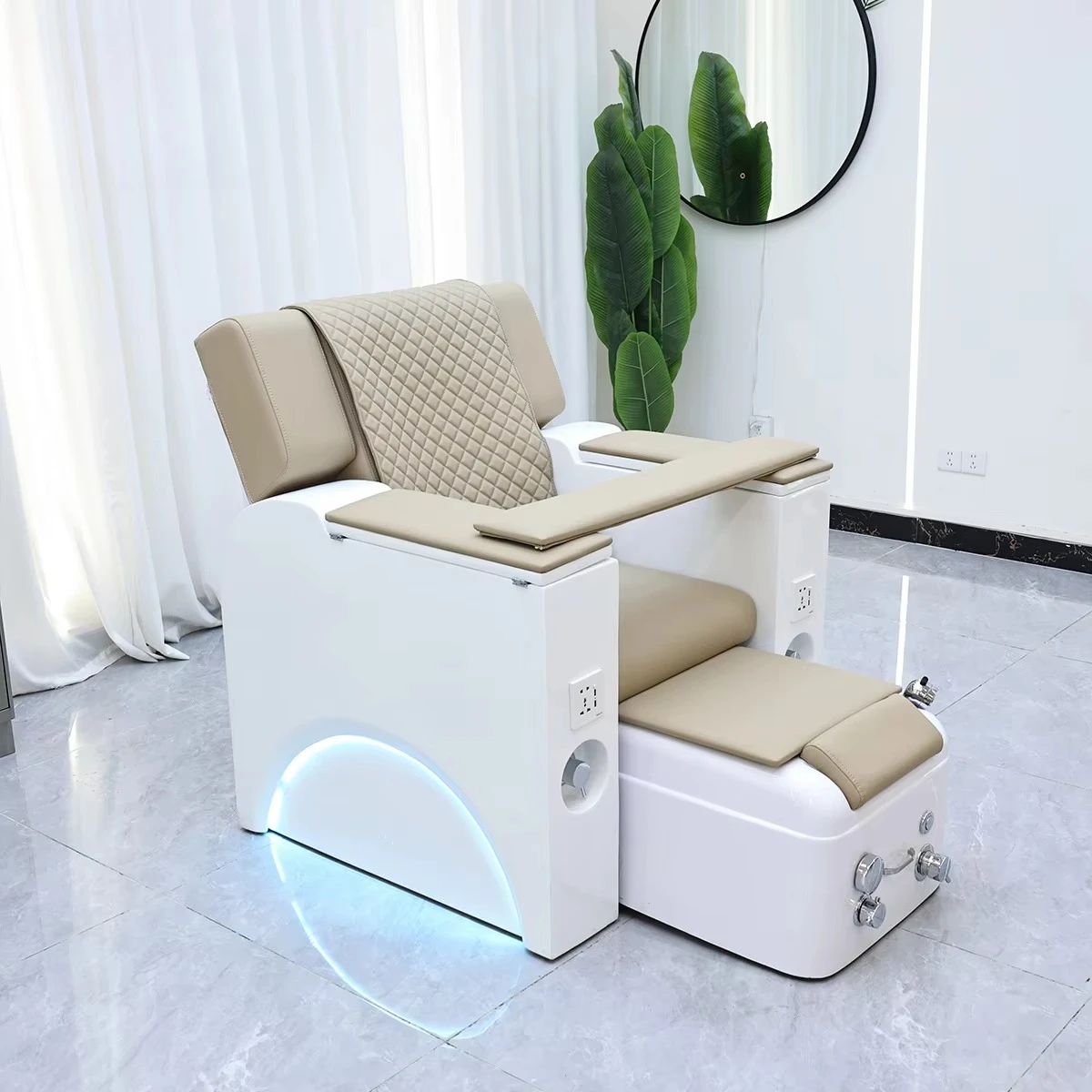 

Hot Sale Electric Foot Massage Pedicure Chairs Reclinable Light Surfing Spa Pedicure Manicure Chair with Back Massage