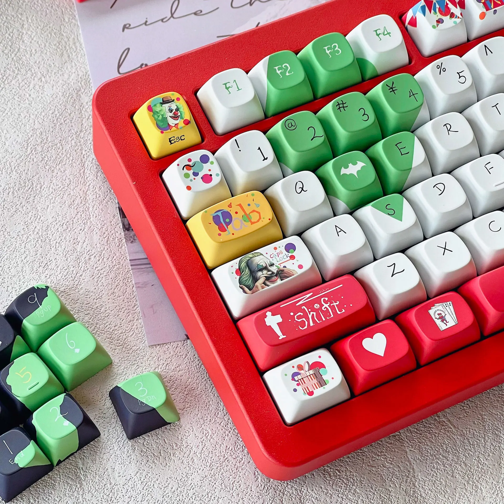 joker Personalized Keycaps · Mechanical Keyboard Keycaps Five-Sided Dye-Sublimation · PBT Material · Full-Size Universal Layout