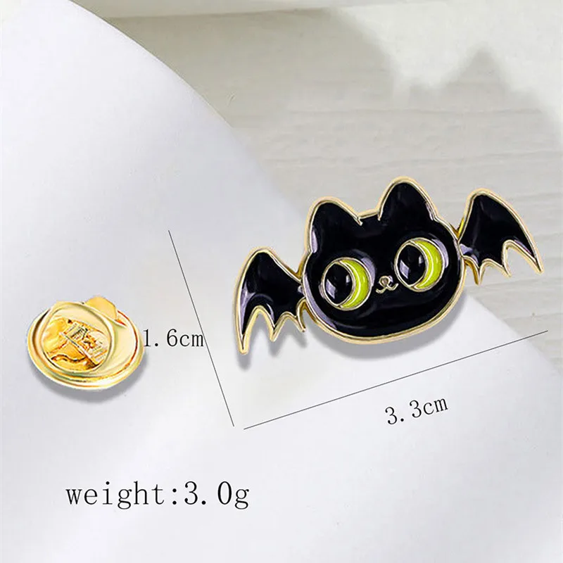 Kymyad Creative Halloween Funny Bat Pin Suitable For Backpacks and Clothes Hat Accessories Personalized Women's Brooch