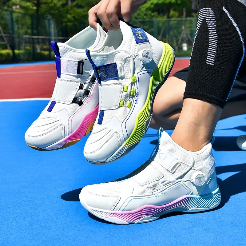 

2026 Professional Volleyball Shoes for Men and Women Indoor Fitness Badminton Shoes for Men's Training Tennis Table Tennis Shoes