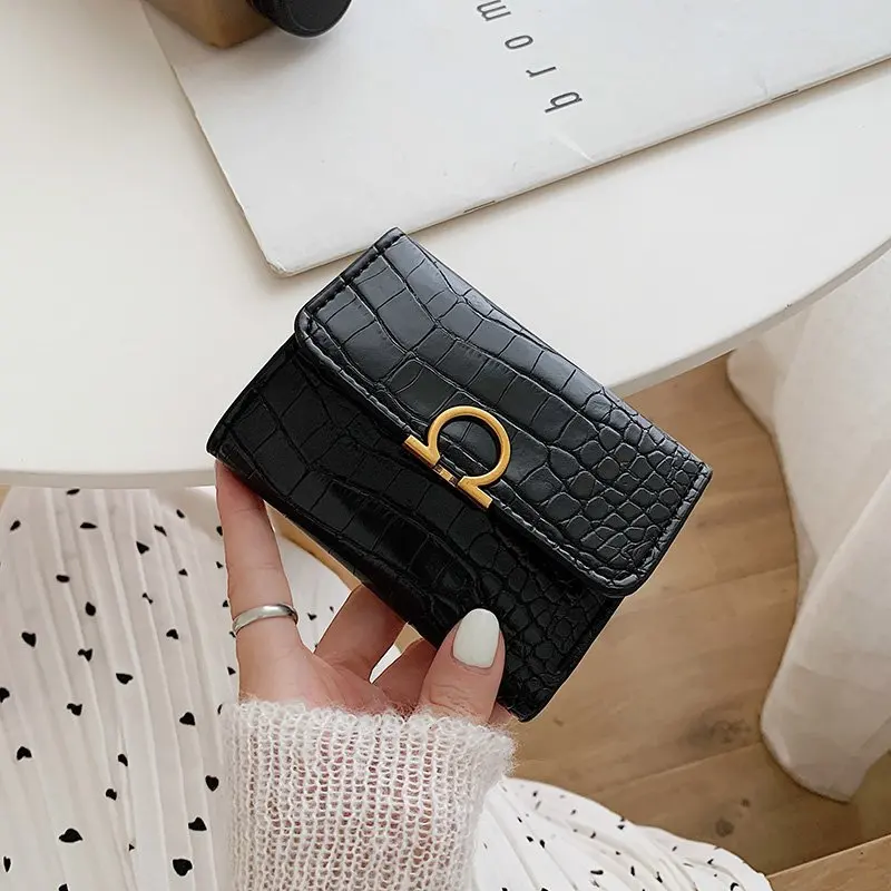 

Fashion Women's Wallet, High-Capacity Card Holder with Light Luxury Brand, Durable and Easy to Carry