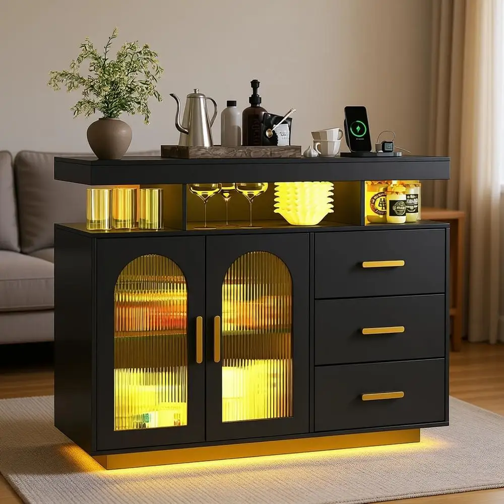 

Современный буфет со светодиодной подсветкой, зарядной станцией и умной RGB-подсветкой для кофейной зоны, идеально подходит для гостиной и столовой