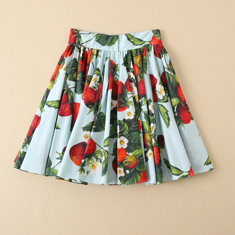 New European and American women's wear for winter 2022  Blue strawberry print  Fashionable pleated cotton skirt