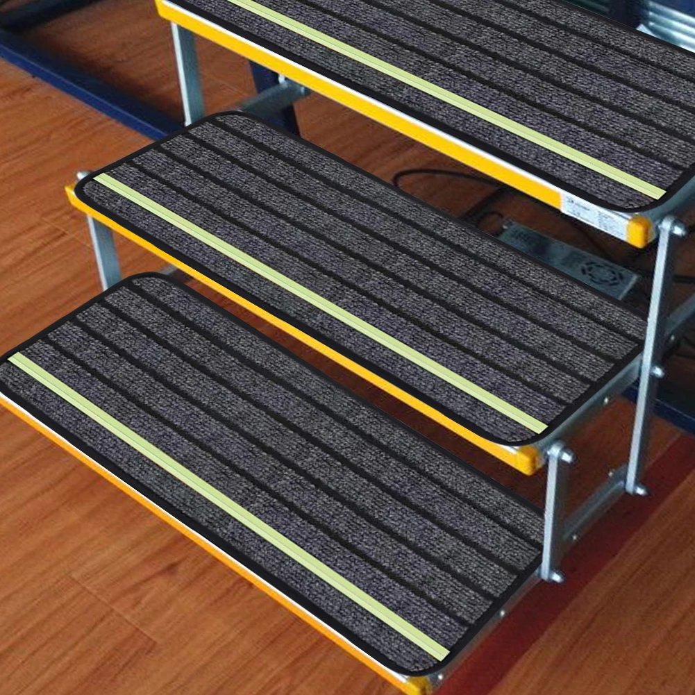 

Набор из 4 противоскользящих ковриков для ступеней автодома, светоотражающие коврики для ступеней кемпера для активного отдыха