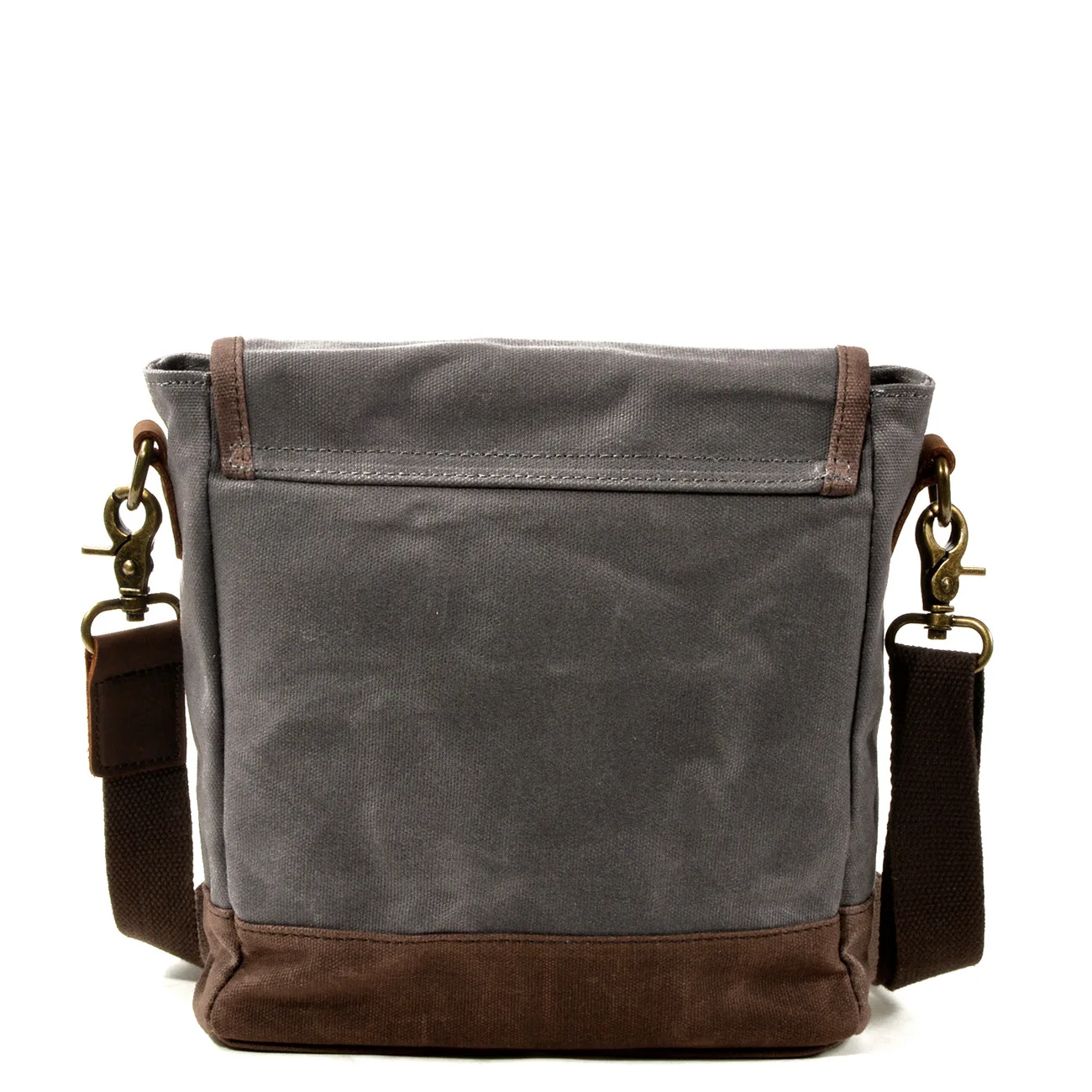 Nouveau sac à bandoulière en toile cirée pour hommes, sac messager de style rétro pour les loisirs en plein air et les voyages légers
