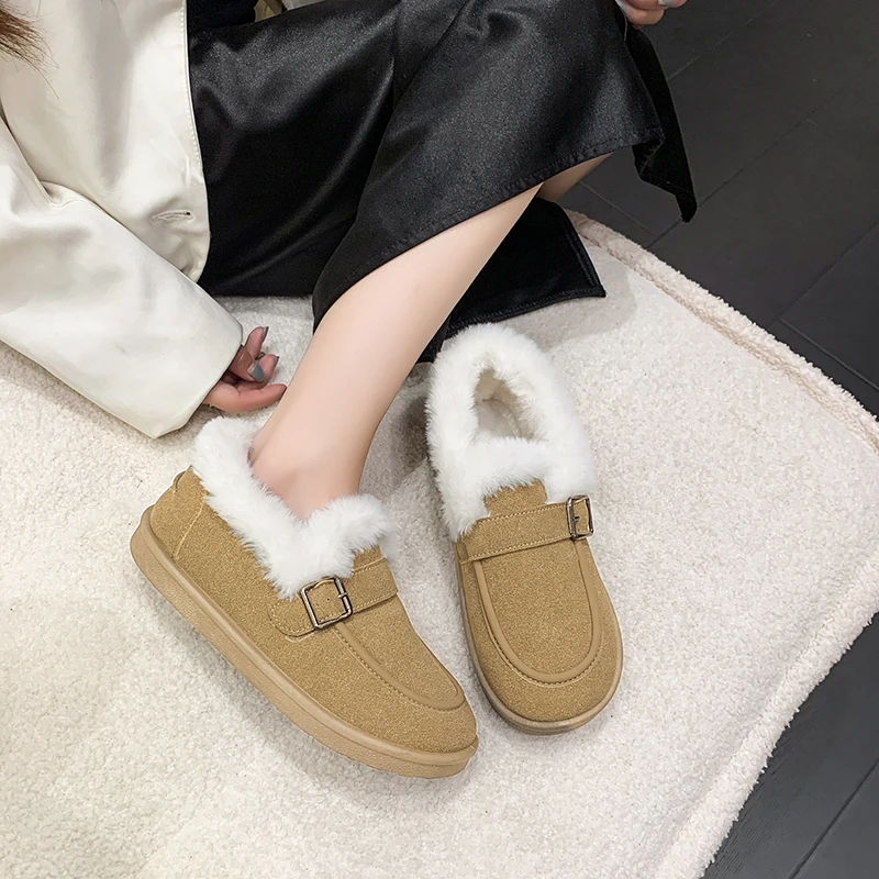 

Хлопковая обувь большого размера, новая зимняя обувь с круглым носком, замша с глубоким вырезом и металлической пряжкой, мягкая подошва, противоскользящая износостойкая обувь на плоской подошве