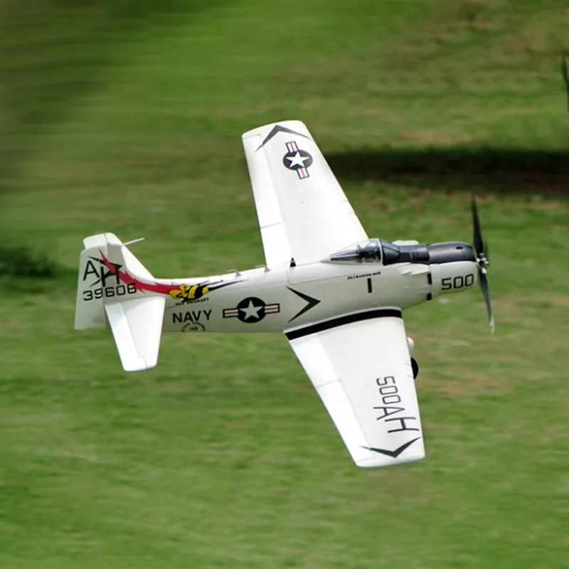 

Новая радиоуправляемая модель с фиксированным крылом, игрушечный самолет, имитация истребителя, электрическая модель самолета с дистанционным управлением A1, Skyraider