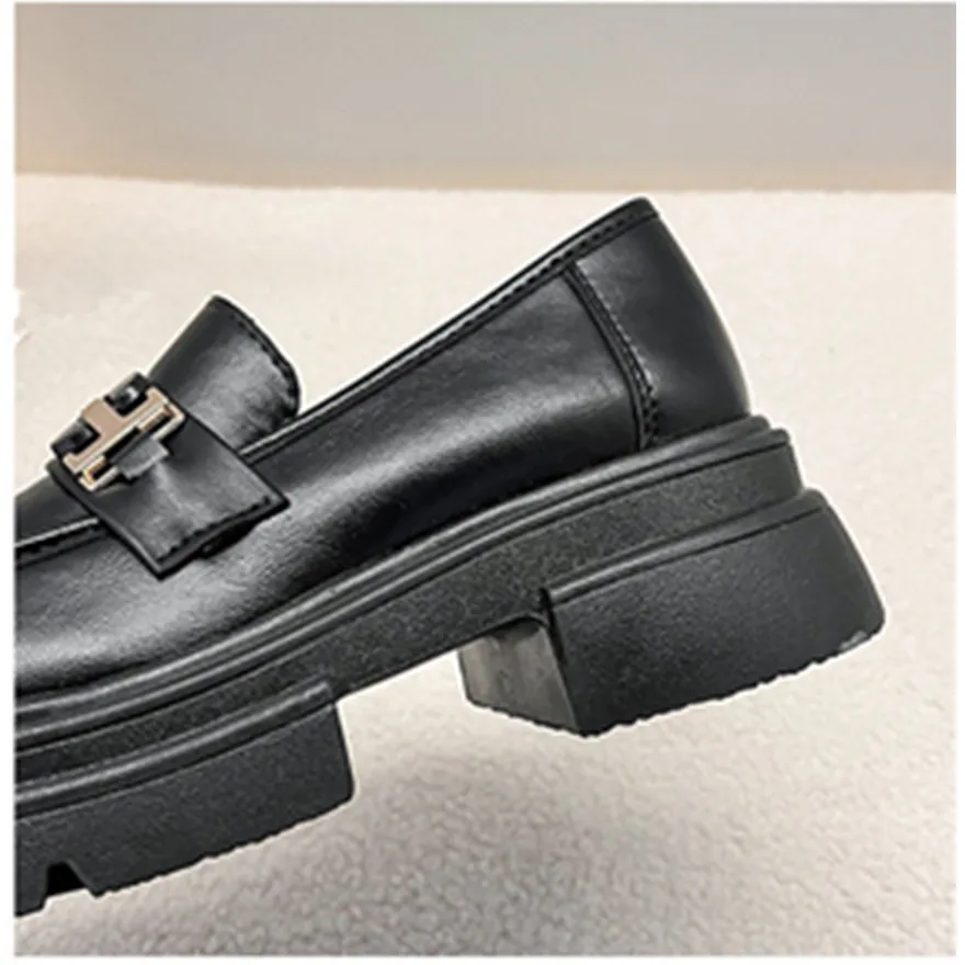 Metal Belt Platform Lolita Gothic Shoes Woman 2024 Spring College Style PU/Patent Leather Pumps Women Japan School Uniform Shoes