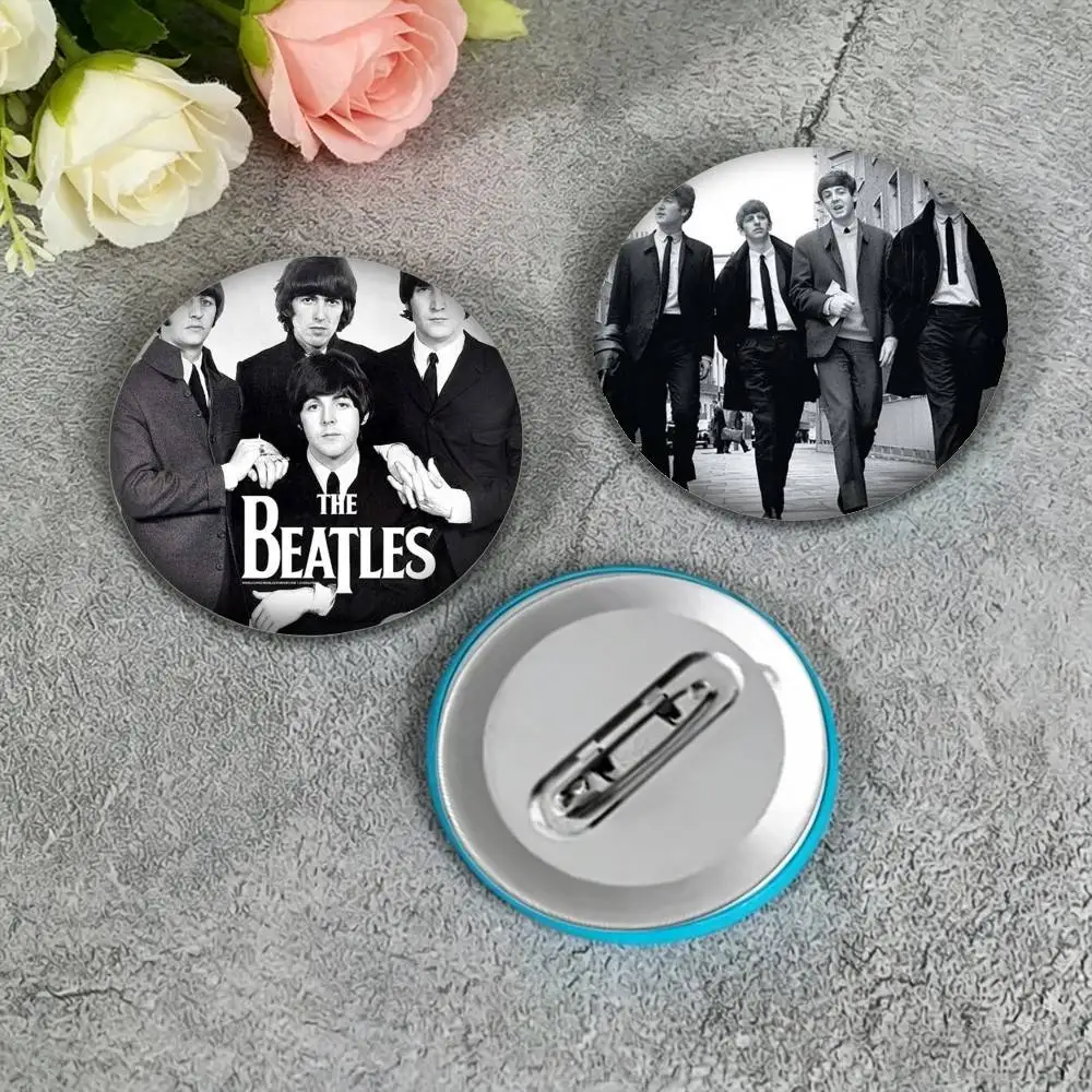 Band The B-BeaTLES-S 25mm 32mm 44mm 58mm 75mm Brooches Badges Pins for Accessories Gift