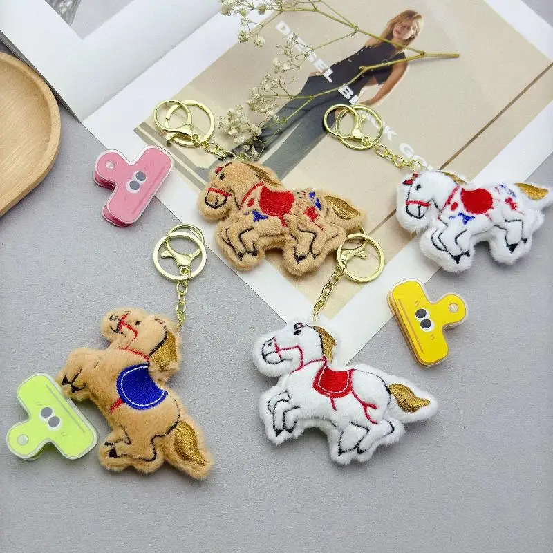 Llavero de caballo Kawaii, colgante de pareja de Pony de dibujos animados, regalos de decoración de mochila encantadora, lindo llavero de Pony