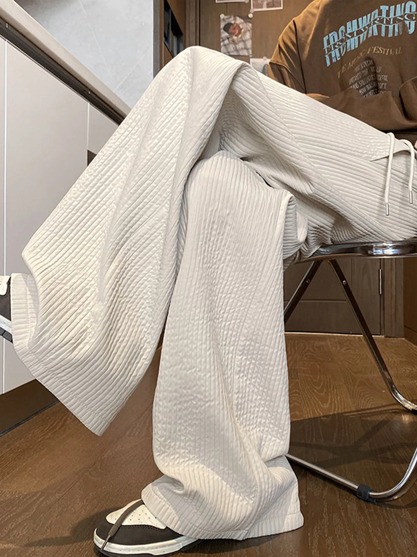 

Men's Texture Knife Long Pants Fall New Loose Straight Sport American Heavy Wide Leg Casual Trousers Straight Cut Loose Fit