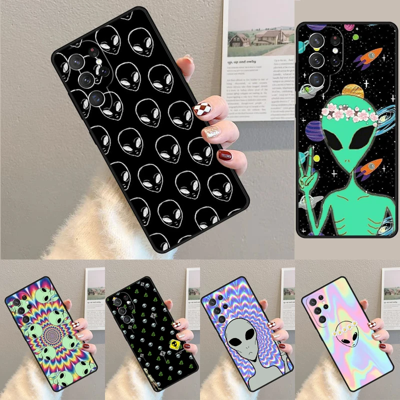 Cover For Samsung Galaxy S24 Ultra S21 S22 S8 S9 S10E Note 10 20 Plus FE S23 Alien Martian UFO Phone case Coque