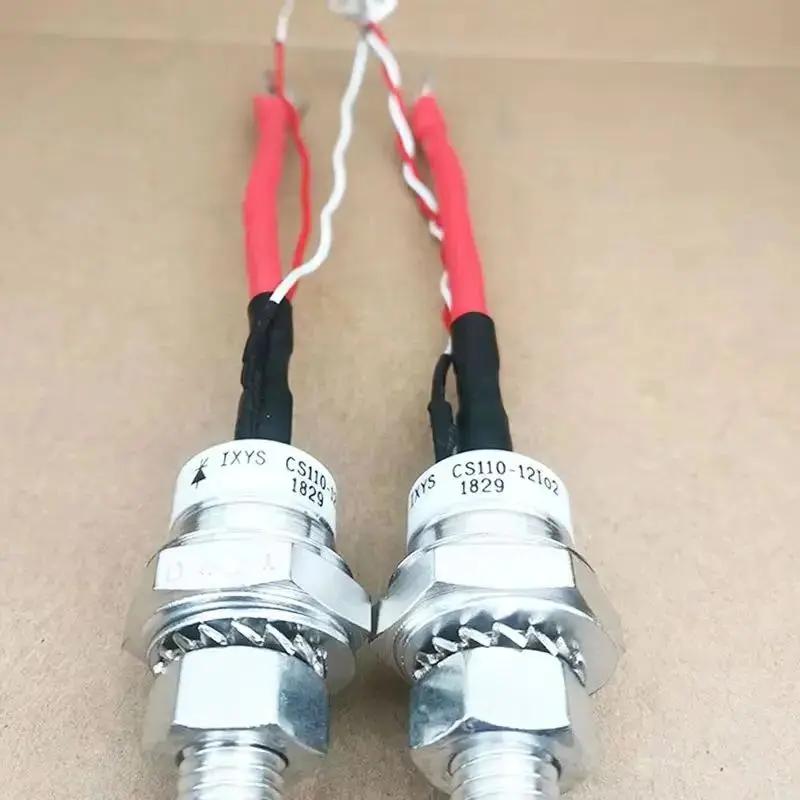 

1 шт. CS110-12I02 тиристор новый