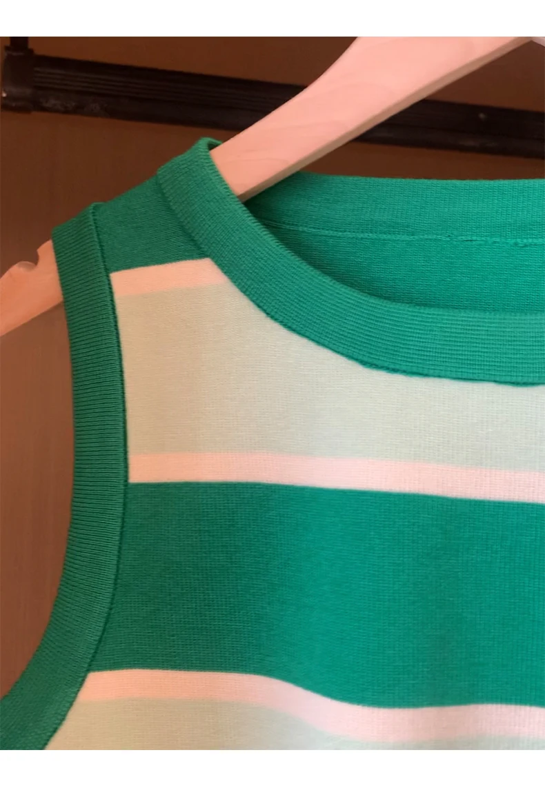 2026 Korean Style Versatile Striped Slim Tank Tops Women Summer Wearing Outside Fashion Sleeveless Top Women's Crop Tops