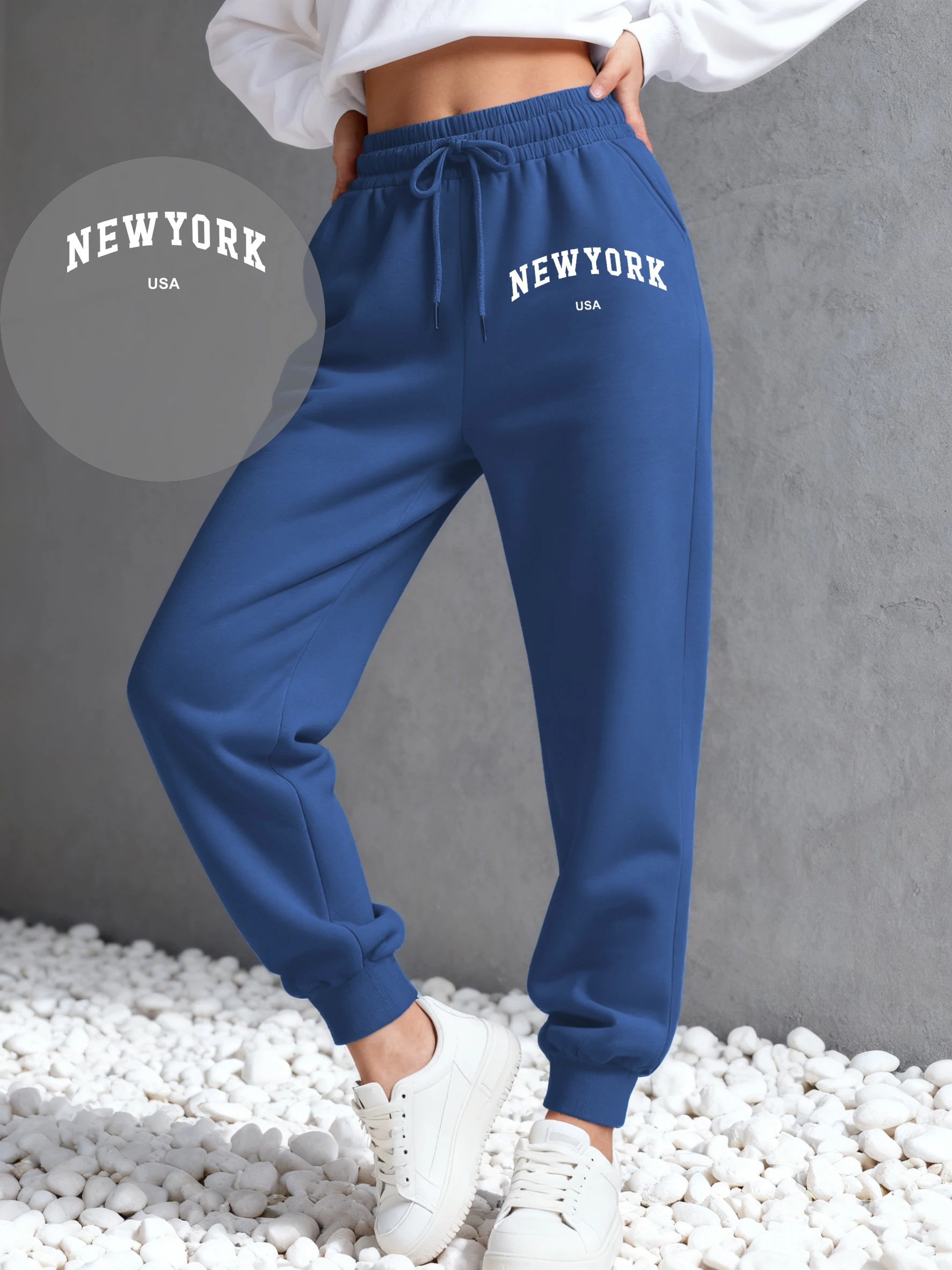 New York Usa City Letter Graph - Winter Clothing New York recension och pris