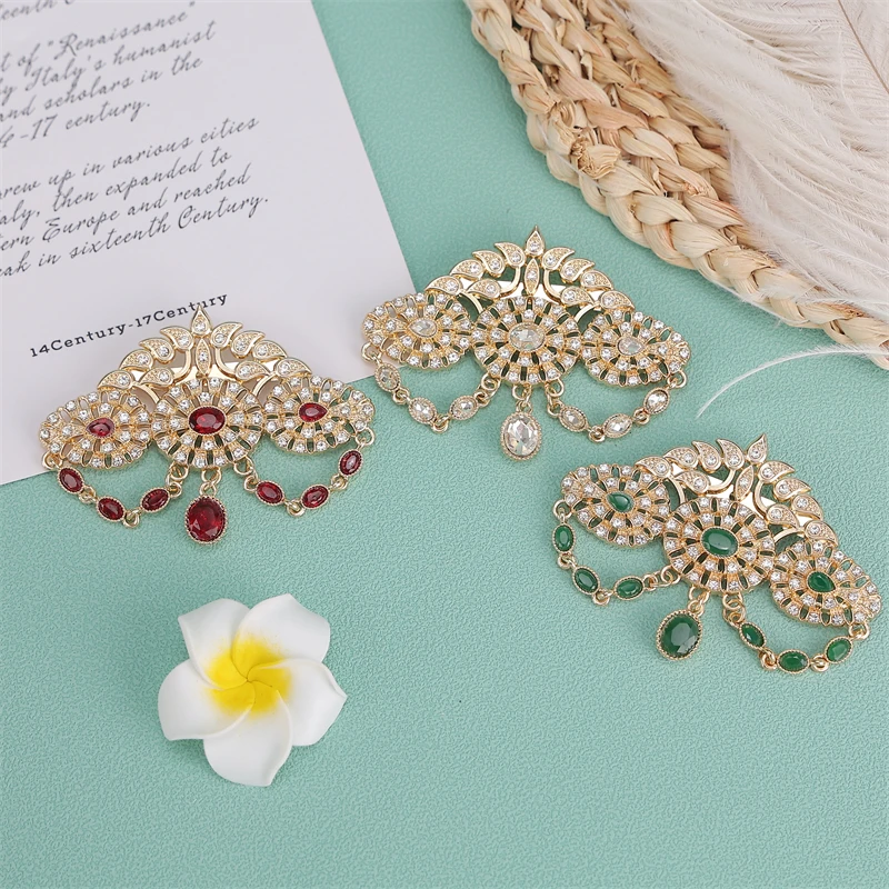 Vintage Crystal Tassel Brooch Ornate Golden Colored Gemstone Design Perfect For Bridal Dress Accessories