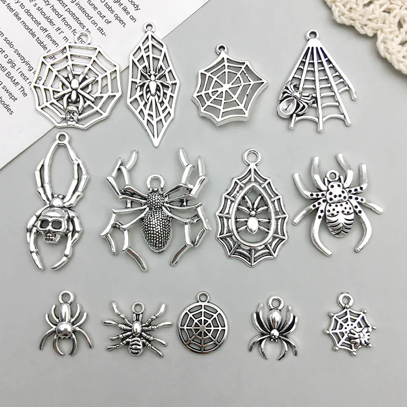 Retro Halloween Style Spider Accessories Pendant DIY Homemade Jewelry Accessories Alloy Pendant Set