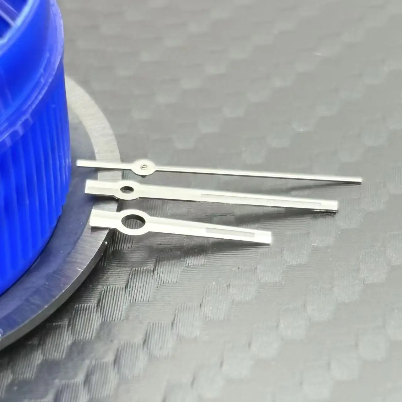 Substitute R41 blue night light log gauge needle 2836 uses 2824 2834 pointer mechanical watch modification needle PT5000