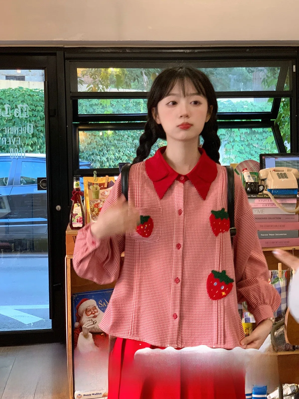 

Новая женская блузка Sweet Stberry Long Sleeve, осень 2024, из полиэфирного волокна, с вышивкой и узором, на пуговицах