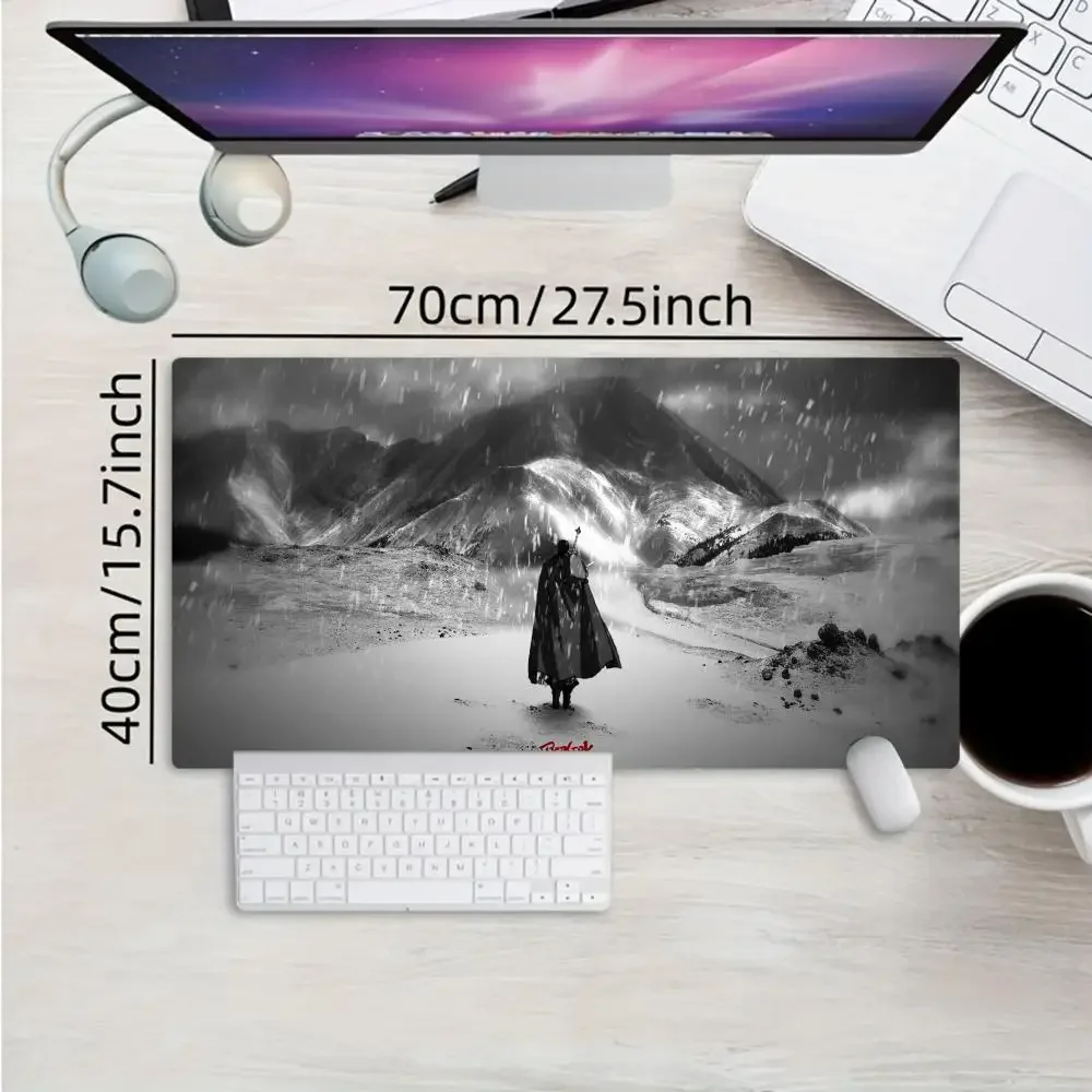 Tapetes de mouse para jogos de tamanho grande XXL, parte traseira de personagem de anime super legal, material de borracha, bordas costuradas, adequados para escritório e casa