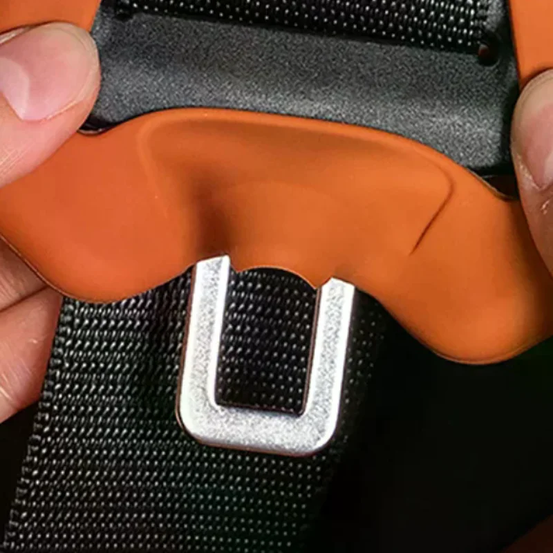 

2 шт., чехол с пряжкой ремня безопасности, защита от царапин, резиновая пряжка автомобильного сиденья, защитный чехол, универсальный для внедорожника, седана